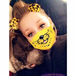 Meet your Posher, Mikayla